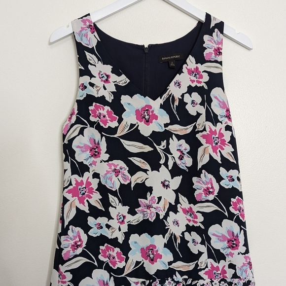 Banana Republic Dress 2 Floral Blue Pink Shift Drop Waist Flounce Hem - Picture 5 of 10